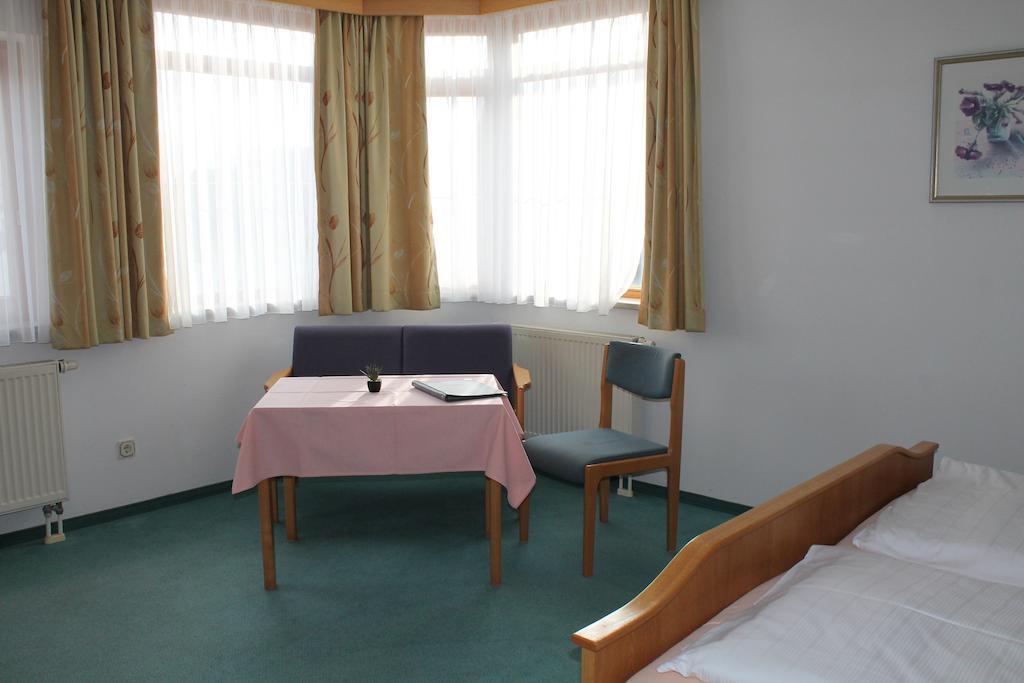 Hotel Garni Vogelsang 巴特法兴格 客房 照片